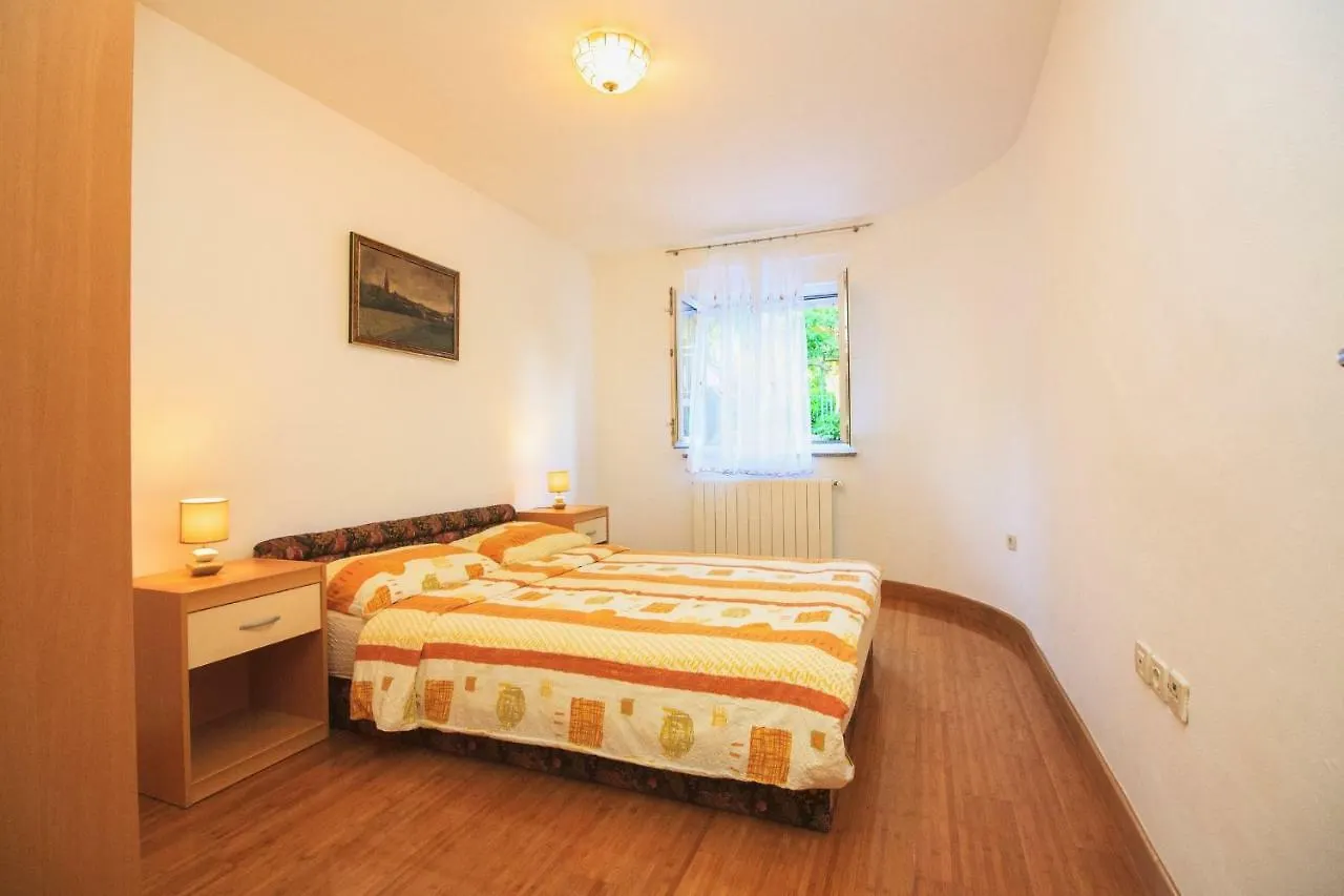 Apartments Lara Pula Croatia